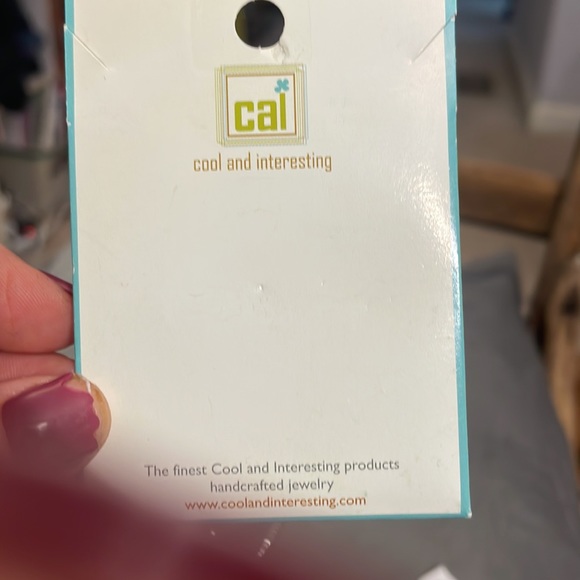 - CAI handcrafted state pendant. Vermont in gold tone on moss green cordin… - Picture 6 of 6